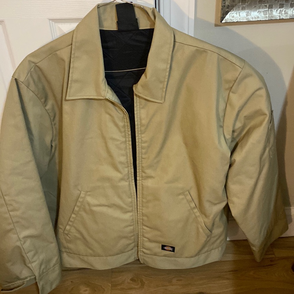Dickies  beige Jacket almost new